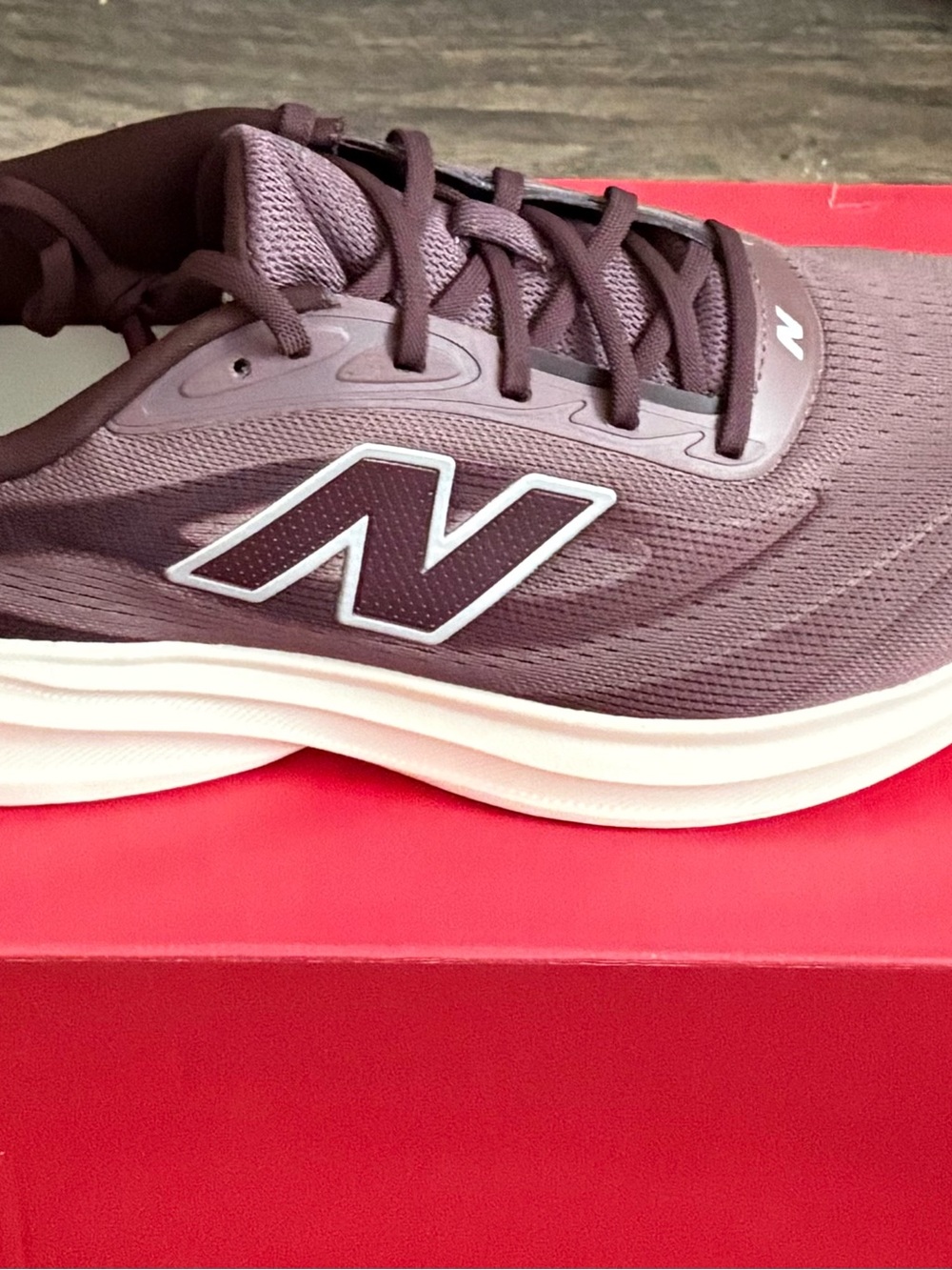 New Balance 9.5  - Burgundy Plum Running Sneakers - Brand New